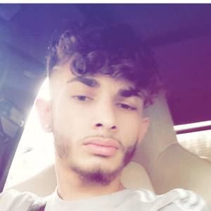 Meet your Posher, Sebastian